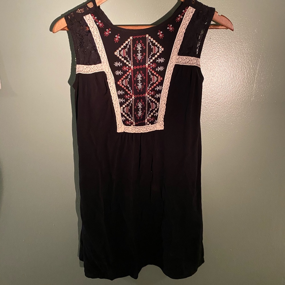Women’s small Xhilaration dress